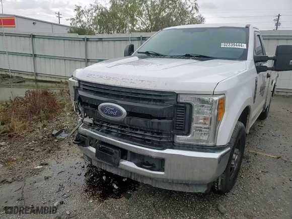 2017 Ford Super Duty F-250 SRW XL with VIN 1FDBF2A67HEB54480, listed as a Copart auction lot 82239444 with 285,621 mi miles and Salvage Title. Bid and sale history available at carsss.com. Image 11.