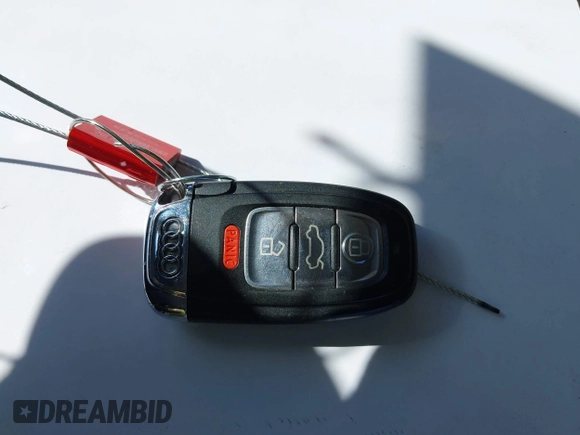 2011 Audi Q5 Premium Plus with VIN WA1LFAFP9BA086938, listed as a IAAI auction lot 42032036 with 118,684 mi miles and . Bid and sale history available at DreamBid. Image 11.