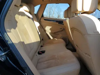 2016 Porsche Macan S с VIN WP1AB2A51GLB51859, выставлен на аукционе Copart как лот 47030825 с пробегом 98 375 миль миль и Списание • Salvage title. История ставок и продаж доступна на DreamBid. Изображение 11.