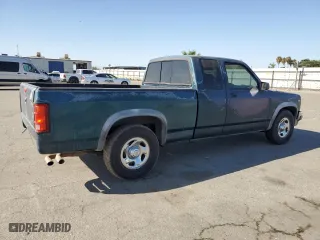 1995 Dodge Dakota with VIN 1B7GL23X4SW936035, listed as a Copart auction lot 69328564 with 132,687 mi miles and Salvage Title. Bid and sale history available at carsss.com. Image 3.