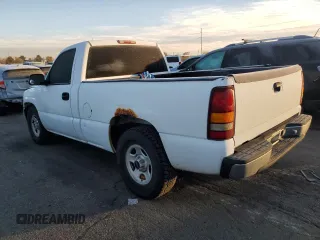 2000 GMC New Sierra 1500 SL with VIN 1GTEC14W6YZ160540, listed as a Copart auction lot 80275974 with 171,691 mi miles and Salvage Title. Bid and sale history available at carsss.com. Image 2.