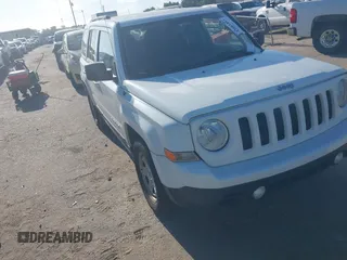 2016 Jeep Patriot Sport с VIN 1C4NJPBA7GD525125, выставлен на аукционе IAAI как лот 42603484 с пробегом 132 614 миль миль и . История ставок и продаж доступна на DreamBid. Изображение 1.