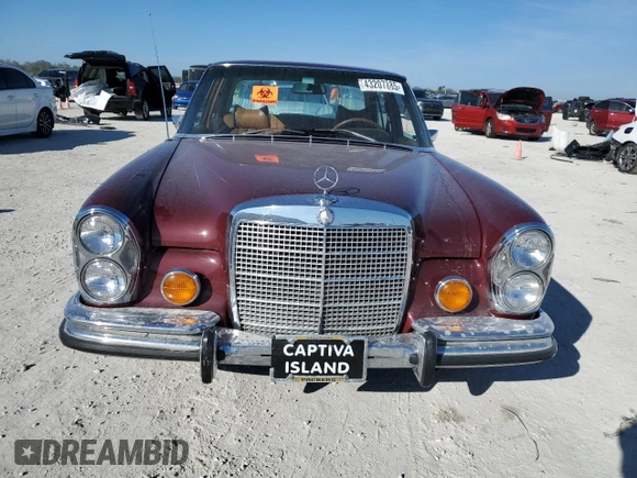 1973 Mercedes-Benz C z VIN 10806812018067, wystawiony jako Copart lot #43207885 z przebiegiem 58 302 mil mil oraz Szkoda całkowita • Salvage title. Historia ofert i sprzedaży dostępna na DreamBid. Obrazek 5.