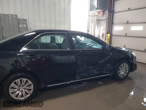 2013 Toyota Camry L with VIN 4T4BF1FK6DR319053, listed as a IAAI auction lot 41644408 with 125,313 mi miles. Bid and sale history available at carsss.com. Image 6.