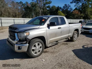 2018 Toyota Tundra 2WD SR with VIN 5TFRY5F18JX238913, listed as a Copart auction lot 82631554 with 137,054 mi miles and Salvage Title. Bid and sale history available at carsss.com. Image 1.