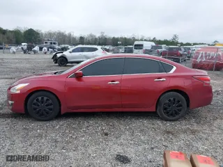 2014 Nissan Altima 2.5 S with VIN 1N4AL3AP2EN368365, listed as a IAAI auction lot 41866662 with 202,123 mi miles. Bid and sale history available at carsss.com. Image 14.