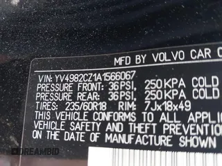 2010 Volvo XC90 I6 with VIN YV4982CZ1A1566067, listed as a IAAI auction lot 42005034 with 144,437 mi miles and . Bid and sale history available at carsss.com. Image 9.