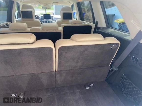 2017 Mercedes-Benz GLS 450 z VIN 4JGDF6EEXHA992401, wystawiony jako Copart lot #66009465 z przebiegiem 107 035 mil mil oraz Czysty tytuł • Clean title. Historia ofert i sprzedaży dostępna na DreamBid. Obrazek 9.