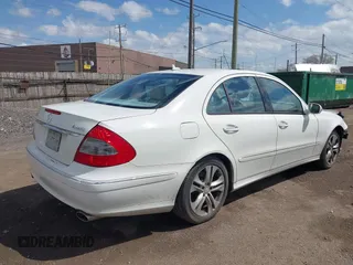 2008 Mercedes-Benz E 350 Luxury with VIN WDBUF87X88B346457, listed as a IAAI auction lot 42077625 with 156,766 mi miles and . Bid and sale history available at DreamBid. Image 4.