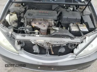 2005 Toyota Camry STD z VIN 4T1BE32K95U580581, wystawiony jako Copart lot #58212165 z przebiegiem 124 350 mil mil oraz Czysty tytuł • Clean title. Historia ofert i sprzedaży dostępna na DreamBid. Obrazek 11.