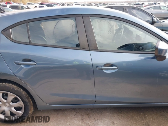 2014 Mazda 3 i Sport with VIN JM1BM1K77E1112860, listed as a IAAI auction lot 41331974 with 60,350 mi miles and . Bid and sale history available at carsss.com. Image 13.
