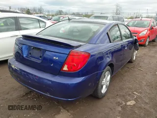 2006 Saturn ION z VIN 1G8AW15B66Z191036, wystawiony jako IAAI lot #41993778 z przebiegiem 131 910 mil mil oraz . Historia ofert i sprzedaży dostępna na DreamBid. Obrazek 4.