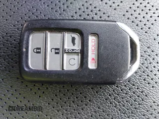 2021 Honda Passport Elite z VIN 5FNYF8H08MB014739, wystawiony jako IAAI lot #42137913 z przebiegiem 50 580 mil mil oraz . Historia ofert i sprzedaży dostępna na DreamBid. Obrazek 11.
