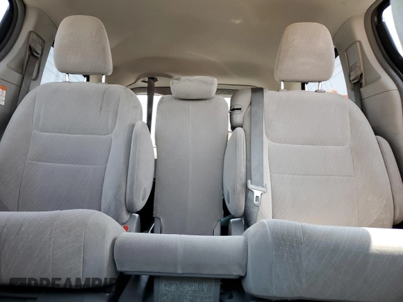 2017 Toyota Sienna LE Auto Access Seat with VIN 5TDKZ3DC3HS862142, listed as a Copart auction lot 55682985 with 85,833 mi miles and Salvage title. Bid and sale history available at DreamBid. Image 10.