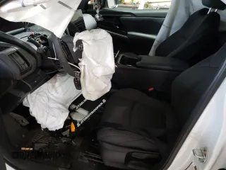 2023 Toyota bZ4X XLE z VIN JTMABACA4PA040529, wystawiony jako Copart lot #49764214 z przebiegiem 6 085 mil mil oraz Szkoda całkowita • Salvage title. Historia ofert i sprzedaży dostępna na DreamBid. Obrazek 7.