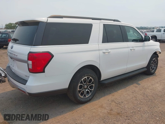 2024 Ford Expedition Max XLT with VIN 1FMJK1J83REA58270, listed as a IAAI auction lot 42660456 with 36,022 mi miles and . Bid and sale history available at DreamBid. Image 4.
