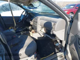 2001 Jeep Grand Cherokee Laredo with VIN 1J4GX48S51C735316, listed as a IAAI auction lot 41752349 with 214,101 mi miles and . Bid and sale history available at DreamBid. Image 5.