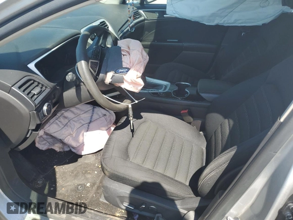 2015 Ford Fusion SE with VIN 1FA6P0H74F5107786, listed as a Copart auction lot 68279754 with 132,970 mi miles and Salvage Title. Bid and sale history available at DreamBid. Image 7.