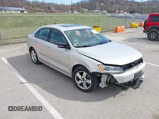 2011 Volkswagen Jetta TDI with VIN 3VWLL7AJ9BM082375, listed as a IAAI auction lot 41823037 with 142,619 mi miles and . Bid and sale history available at DreamBid. Image 1.