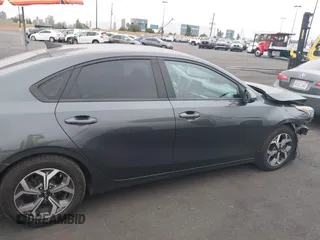 2021 Kia Forte LXS with VIN 3KPF24AD6ME362005, listed as a IAAI auction lot 42047410 with 132,918 mi miles and . Bid and sale history available at DreamBid. Image 13.