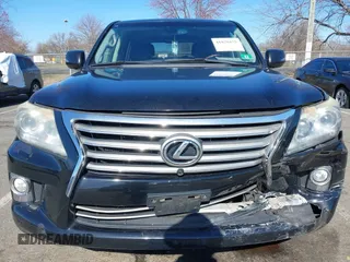 2013 Lexus LX 570 with VIN JTJHY7AX2D4099741, listed as a IAAI auction lot 41870475 with 264,966 mi miles and . Bid and sale history available at DreamBid. Image 6.