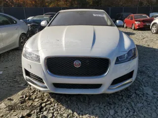 2017 Jaguar XF 35t Premium with VIN SAJBJ4BV2HCY38967, listed as a Copart auction lot 78221724 with 66,641 mi miles and Salvage Title. Bid and sale history available at carsss.com. Image 5.