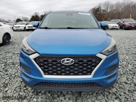 2019 Hyundai Tucson SE with VIN KM8J23A42KU956802, listed as a Copart auction lot 43928345 with 105,628 mi miles and Salvage Title. Bid and sale history available at carsss.com. Image 5.