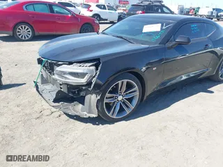 2018 Chevrolet Camaro 1LT with VIN 1G1FB1RS8J0132805, listed as a IAAI auction lot 41661531 with NaN miles. Bid and sale history available at carsss.com. Image 18.