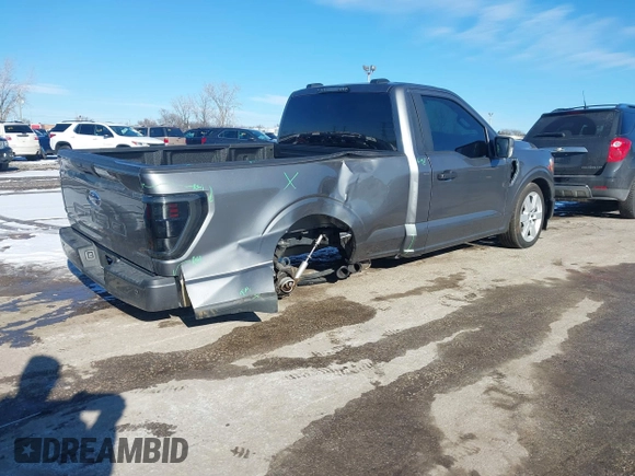 2022 Ford F-150 XL with VIN 1FTMF1E58NKE13712, listed as a IAAI auction lot 41360118 with 26,097 mi miles and . Bid and sale history available at DreamBid. Image 4.