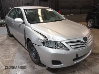 2011 Toyota Camry LE with VIN 4T1BF3EK1BU143243, listed as a IAAI auction lot 37704772 with 38,212 mi miles. Bid and sale history available at carsss.com. Image 1.