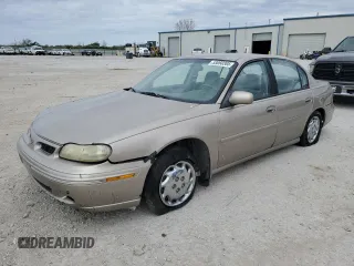1999 Oldsmobile Cutlass GL z VIN 1G3NB52J8X6307474, wystawiony jako Copart lot #53060305 z przebiegiem 108 722 mil mil oraz Szkoda całkowita • Salvage title. Historia ofert i sprzedaży dostępna na DreamBid. Obrazek 1.