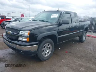 2005 Chevrolet Silverado 1500 Z71 with VIN 1GCEK19B85E146201, listed as a IAAI auction lot 41934412 with 175,240 mi miles. Bid and sale history available at carsss.com. Image 17.