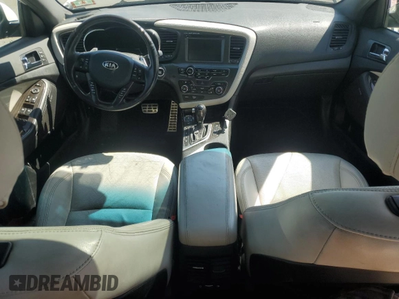 2013 Kia Optima SX z VIN 5XXGR4A63DG100161, wystawiony jako Copart lot #55036865 z przebiegiem Nie podano mil oraz Szkoda całkowita • Salvage title. Historia ofert i sprzedaży dostępna na DreamBid. Obrazek 8.
