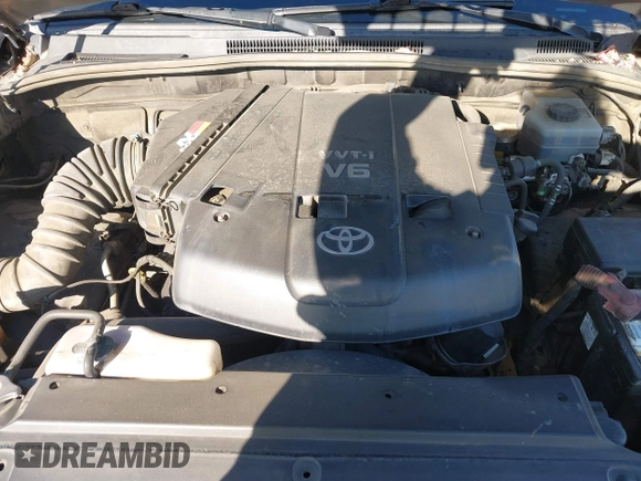 2003 Toyota 4Runner SR5 z VIN JTEZU14R230016890, wystawiony jako IAAI lot #41334769 z przebiegiem Nie podano mil oraz . Historia ofert i sprzedaży dostępna na DreamBid. Obrazek 10.