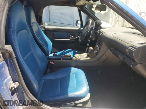 2000 BMW Z3 2.5 z VIN 4USCH9344YLG03131, wystawiony jako Copart lot #57915345 z przebiegiem 95 768 mil mil oraz Szkoda całkowita • Salvage title. Historia ofert i sprzedaży dostępna na DreamBid. Obrazek 10.