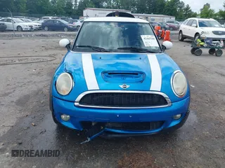 2010 MINI Hardtop S with VIN WMWMF7C55ATW88946, listed as a IAAI auction lot 42443200 with 104,953 mi miles and . Bid and sale history available at DreamBid. Image 12.