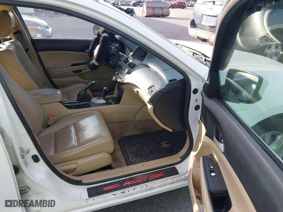 2012 Honda Accord Sdn SE with VIN 1HGCP2F63CA017374, listed as a IAAI auction lot 40875683 with 267310 miles. Bid and sale history available at carsss.com. Image 5.