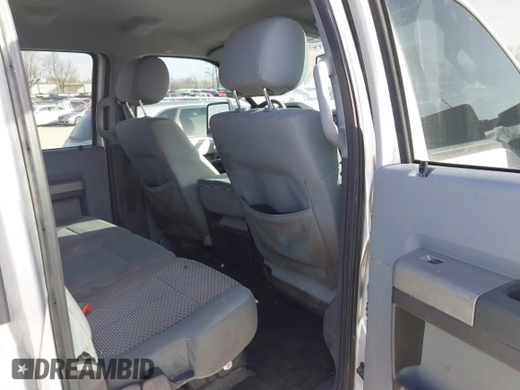2016 Ford F-250 Lariat with VIN 1FT7W2B64GEB51706, listed as a IAAI auction lot 41840653 with 151,944 mi miles and . Bid and sale history available at DreamBid. Image 8.