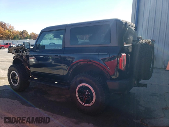 2021 Ford Bronco с VIN 1FMDE5CH0MLA60295, выставлен на аукционе Copart как лот 77109024 с пробегом 12 804 миль миль и Списание • Salvage title. История ставок и продаж доступна на DreamBid. Изображение 2.