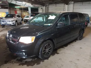 2016 Dodge Grand Caravan SXT z VIN 2C4RDGCG3GR107802, wystawiony jako IAAI lot #42309365 z przebiegiem 57 427 mil mil oraz . Historia ofert i sprzedaży dostępna na DreamBid. Obrazek 2.