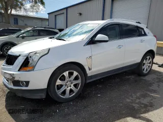 2016 Cadillac SRX Performance Collection z VIN 3GYFNCE35GS575045, wystawiony jako Copart lot #57073055 z przebiegiem 72 820 mil mil oraz Szkoda całkowita • Salvage title. Historia ofert i sprzedaży dostępna na DreamBid. Obrazek 1.