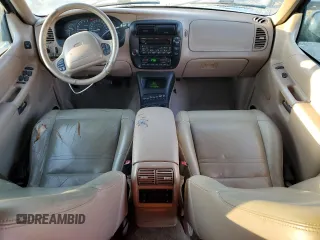 2001 Ford Explorer Eddie Bauer with VIN 1FMZU84P01UB51671, listed as a Copart auction lot 82465744 with 127,592 mi miles and Clean title. Bid and sale history available at DreamBid. Image 8.