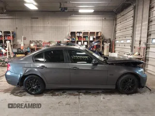 2006 BMW 3 Series 325i with VIN WBAVB13526KX36980, listed as a IAAI auction lot 42308455 with 147,512 mi miles and . Bid and sale history available at DreamBid. Image 13.