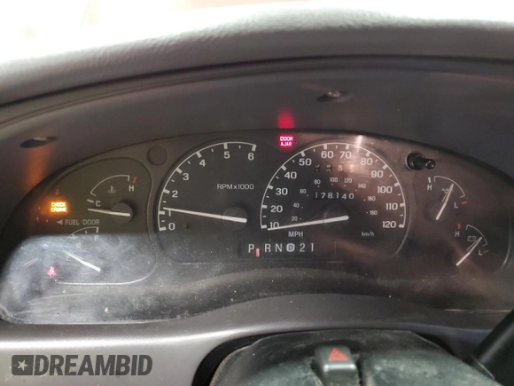 2002 Ford Ranger XL Fleet with VIN 1FTZR45E62PB44560, listed as a Copart auction lot 50649755 with 178,140 mi miles and Salvage Title. Bid and sale history available at carsss.com. Image 9.