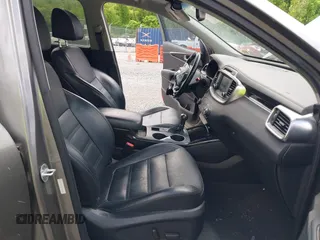 2017 Kia Sorento EX with VIN 5XYPHDA51HG323052, listed as a IAAI auction lot 42254437 with 94,778 mi miles and . Bid and sale history available at DreamBid. Image 5.