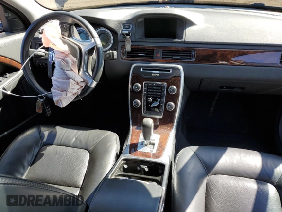 2012 Volvo XC70 T6 with VIN YV4902BZXC1127252, listed as a Copart auction lot 49504385 with 132,738 mi miles and Salvage Title. Bid and sale history available at DreamBid. Image 8.