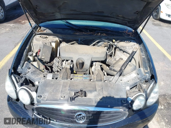 2006 Buick LaCrosse CX with VIN 2G4WC552761291338, listed as a IAAI auction lot 41644709 with 335,126 mi miles and . Bid and sale history available at DreamBid. Image 10.