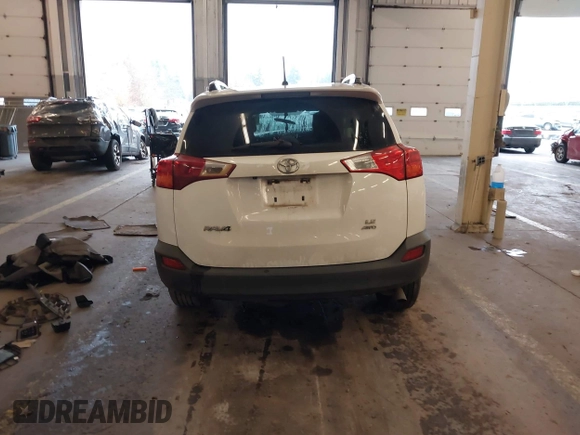 2015 Toyota RAV4 LE with VIN 2T3BFREV0FW305714, listed as a IAAI auction lot 41049706 with 1 mi miles. Bid and sale history available at carsss.com. Image 16.