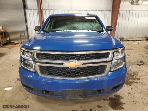 2017 Chevrolet Tahoe Commercial with VIN 1GNSKDEC7HR275117, listed as a Copart auction lot 43557905 with 118,105 mi miles and Clean Title. Bid and sale history available at carsss.com. Image 5.