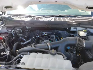 2022 Ford F-150 XL z VIN 1FTEX1CP3NKF26053, wystawiony jako IAAI lot #40372191 z przebiegiem Nie podano mil oraz . Historia ofert i sprzedaży dostępna na DreamBid. Obrazek 10.